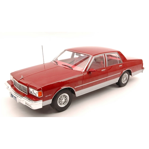 CHEVROLET CAPRICE CLASSIC SEDAN METALLIC DARK RED 1:18 ModelCarGroup Auto Stradali Modellino