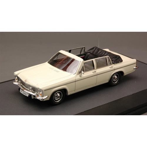 OPEL DIPLOMAT FISSORE 5,4 CABRIO 1971 IVORY ED.LIM.1 OF 360 1:43 Matrix Auto Stradali Modellino