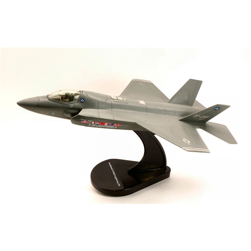 LOCKHEED F-35A LIGHTNING II 1:44 New Ray Aerei Modellino