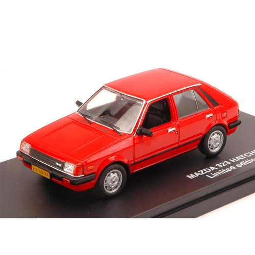 MAZDA 323 HATCHBACK 1982 RED 1:43 Triple 9 Auto Stradali Modellino