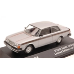 VOLVO 242 GT 1978 SILVER 1:43 Triple 9 Auto Stradali Modellino