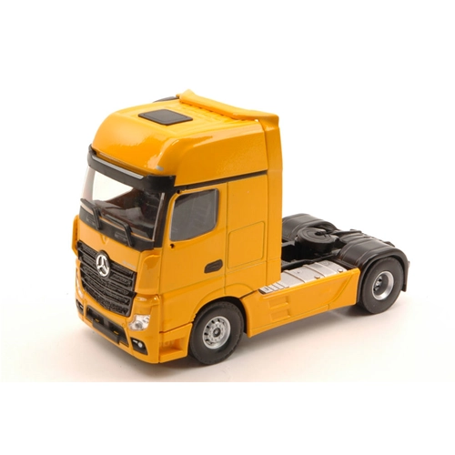 MERCEDES ACTROS MP4 GIGASPACE 4x2 YELLOW 1:50 Holland Oto Camion Modellino