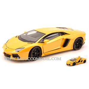 LAMBORGHINI AVENTADOR LP 700-4 2011 YELLOW 1:24 Welly Auto Stradali Modellino