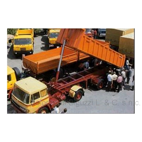 LIAZ 100 MULDENKIPPE1978 YELLOW/ORANGE 1:43 Premium Classixx Camion Modellino