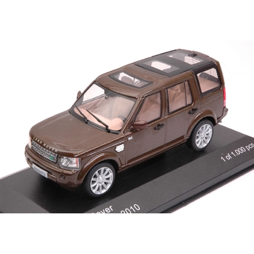 LAND ROVER DISCOVERY 4 2010 METALLIC BROWN 1:43 Whitebox Auto Stradali Modellino