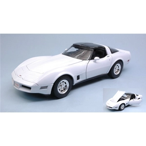 CHEVROLET CORVETTE COUPE' 1982 WHITE 1:18 Welly Auto Stradali Modellino