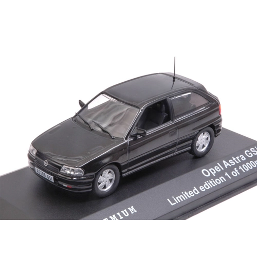 OPEL ASTRA GSi 1992 BLACK 1:43 Triple 9 Auto Stradali Modellino