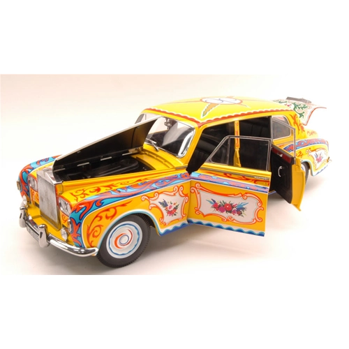 ROLLS ROYCE PHANTOM V J.LENNON VERSION 1964 1:18 Paragon Models Movie Modellino