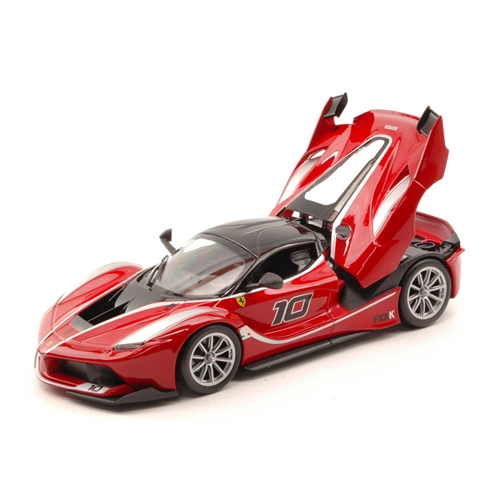 FERRARI FXX-K (KERS) 2015 N.10 RED 1:24 Burago Auto Competizione Modellino
