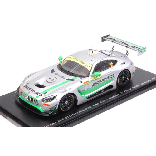 MERCEDES AMG GT3 N.50 FIA GT WORLD CUP MACAU 2017 D.JUNCADELLA 1:43 Spark Model Auto Competizione Modellino