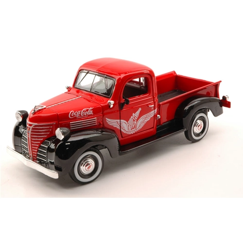 PLYMOUTH PICK UP 1941 RED COCA COLA 1:24 Motorcity Classics Veicoli Commerciali Modellino