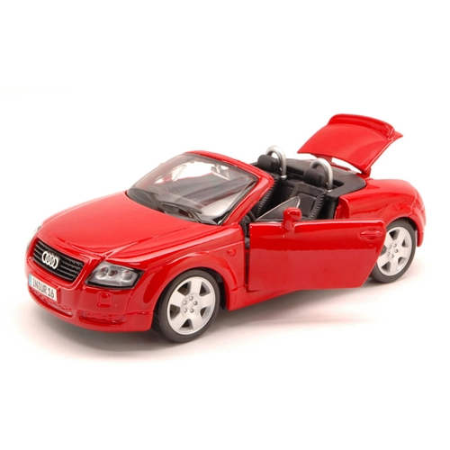 AUDI TT ROADSTER 2000 RED 1:24 Maisto Auto Stradali Modellino