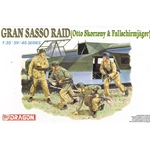 GRAN SASSO RAID KIT 1:35 Dragon Kit Figure Militari Modellino
