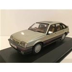 VAUXHALL CAVALIER MK2 SRi 130 PLATINUM 1987 1:43 Vanguards Auto Stradali Modellino