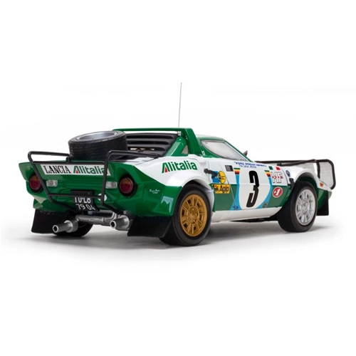 LANCIA STRATOS HF N.3 2nd SAFARI RALLY 1975 S.MUNARI-L.DREWS 1:18 SunStar Auto Rally Modellino