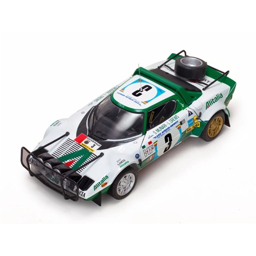 LANCIA STRATOS HF N.3 2nd SAFARI RALLY 1975 S.MUNARI-L.DREWS 1:18 SunStar Auto Rally Modellino