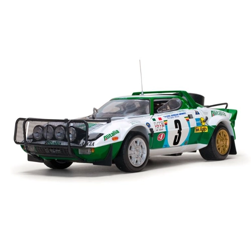 LANCIA STRATOS HF N.3 2nd SAFARI RALLY 1975 S.MUNARI-L.DREWS 1:18 SunStar Auto Rally Modellino