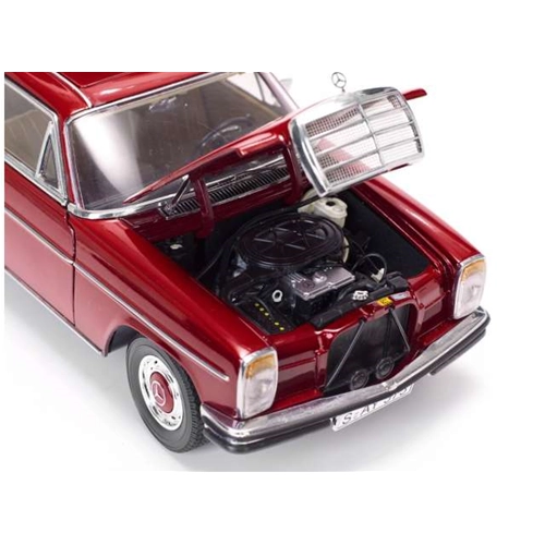 MERCEDES 280 C/8 COUPE' 1973 RED 1:18 SunStar Auto Stradali Modellino