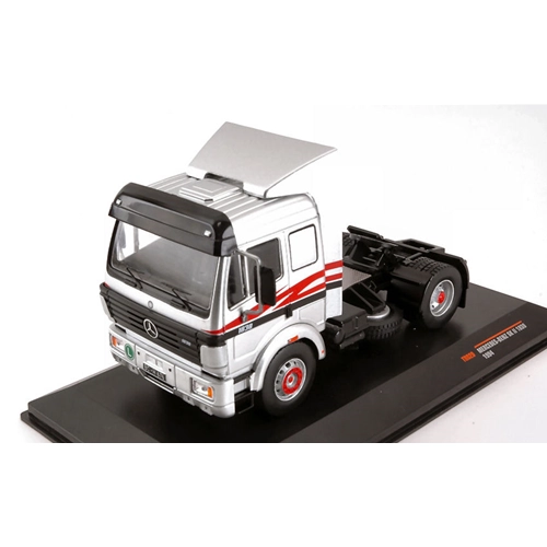 MERCEDES SK-II 1844 1994 SILVER/RED 1:43 Ixo Model Camion Modellino