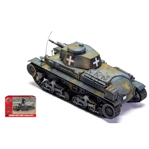 GERMAN LIGHT TANK Pz.Kpfw.35 (t) KIT 1:35 Airfix Kit Mezzi Militari Modellino