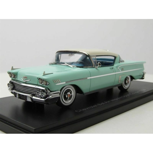 CHEVROLET BELAIR IMPALA COUPE HARDTOP 1958 LIGHT GREEN/WHITE 1:43 Neo Scale Models Auto Stradali Modellino