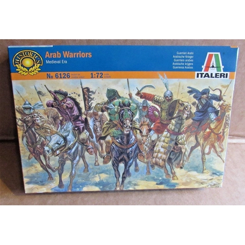 GUERRIERI ARABI KIT 1:72 Italeri Kit Figure Militari Modellino
