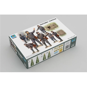 SOVIET SOLDIER SCUD B CREW KIT 1:35 Trumpeter Kit Figure Militari Modellino
