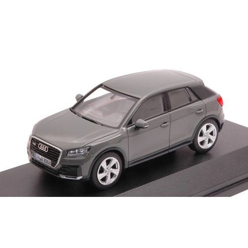 AUDI Q2 2016 QUANTUM GREY 1:43 Norev Auto Stradali Modellino
