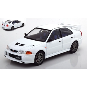 MITSUBISHI LANCER RS EVO V 1998 WHITE 1:18 Ixo Model Auto Rally Modellino