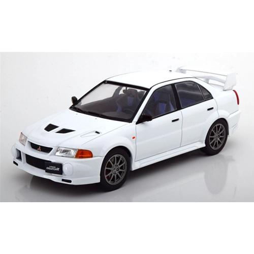 MITSUBISHI LANCER RS EVO V 1998 WHITE 1:18 Ixo Model Auto Rally Modellino