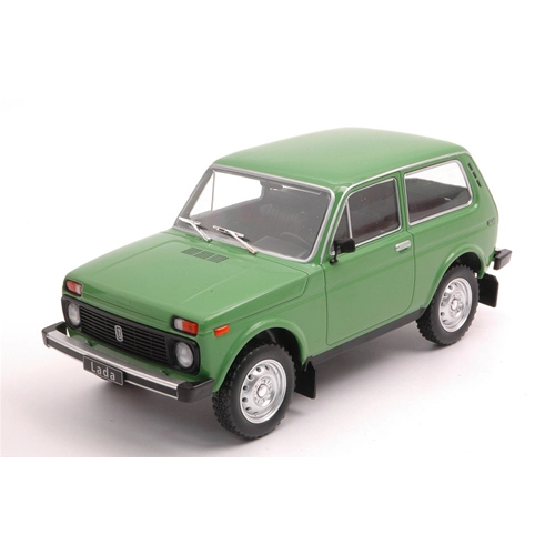 LADA NIVA 1981 GREEN 1:24 Whitebox Auto Stradali Modellino