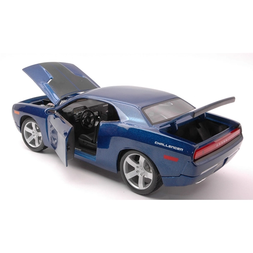 DODGE CHALLENGER CONCEPT 2006 BLUE 1:18 Maisto Auto Stradali Modellino