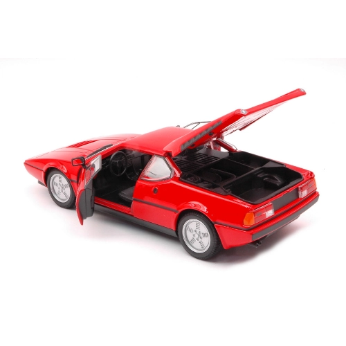 BMW M1 1987 RED 1:24 Welly Auto Stradali Modellino