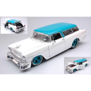 CHEVROLET NOMAD 1955 PEARL WHITE/TURQOISE 1:18 Maisto Tuning Modellino