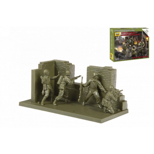 SOVIET ASSAULT SAPPER TEAM KIT 1:72 Zvezda Kit Figure Militari Modellino
