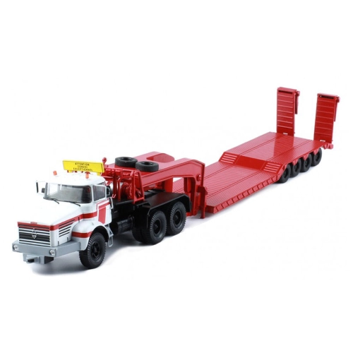 BERLIET TB 015 M3 6x4 1960 WHITE/RED TIEFLADESATTELZUG 1:43 Ixo Model Camion Modellino