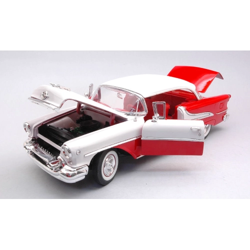 OLDSMOBILE SUPER88 1955 RED/WHITE 1:18 Welly Auto Stradali Modellino