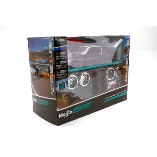 FORD MUSTANG GT 1967 BLACK KIT 1:24 Maisto Kit Auto Modellino