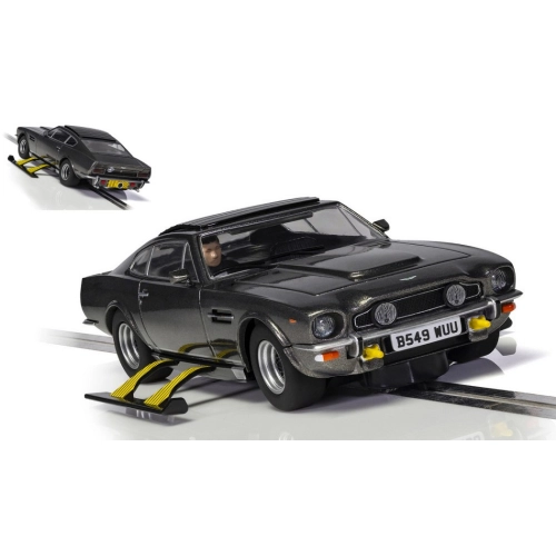 JAMES BOND 007 ASTON MARTIN V8 THE LIVING DAYLIGHTS SLOT 1:32 Scalextric Slot Modellino