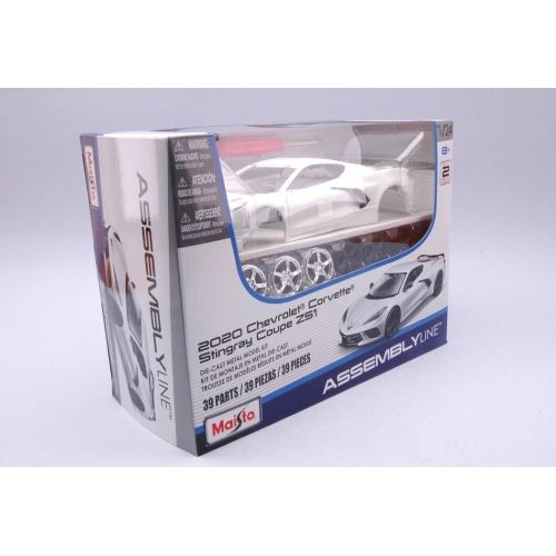 CHEVROLET CORVETTE STINGRAY COUPE' Z51 2020 WHITE KIT 1:24 Maisto Kit Auto Modellino