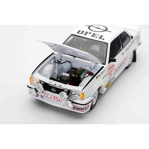 OPEL ASCONA 400 N.8 BIANCHI RALLY 1981 G.COLSOUL-A.LOPES 1:18 SunStar Auto Rally Modellino