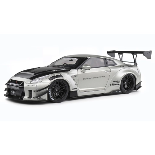 NISSAN GT-R (R35) WITH LIBERTY WALK BODY KIT 2.0 2020 PEARL GREY 1:18 Solido Auto Stradali Modellino