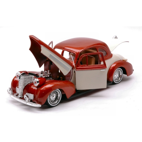 CHEVROLET COUPE' 1939 GOLD 1:24 MotorMax Auto d'Epoca Modellino