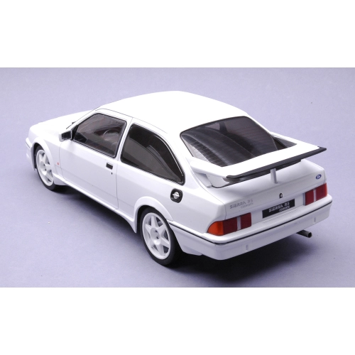 FORD SIERRA RS COSWORTH 1988 WHITE 1:18 Ixo Model Auto Stradali Modellino