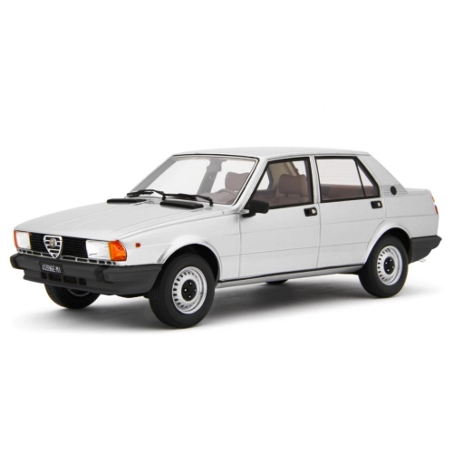 ALFA ROMEO GIULIETTA 1.3-1.6 1977 SILVER 1:18 Laudo Racing Auto Stradali Modellino
