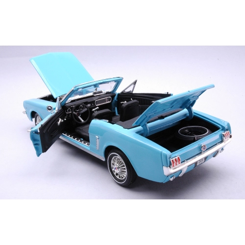 FORD MUSTANG HARD TOP "JAMES BOND THUNDEBALL" BLUE/WHITE 1:18 MotorMax Movie Modellino