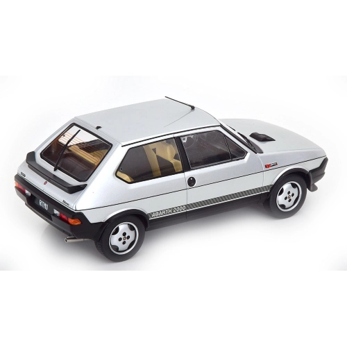 FIAT RITMO TC 125 ABARTH 1980 SILVER 1:18 ModelCarGroup Auto Stradali Modellino
