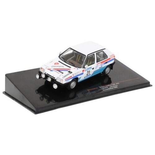 SKODA FAVORIT 136L N.21 BARUM RALLY 1990 KRECEK/KRECMAN 1:43 Ixo Model Auto Rally Modellino