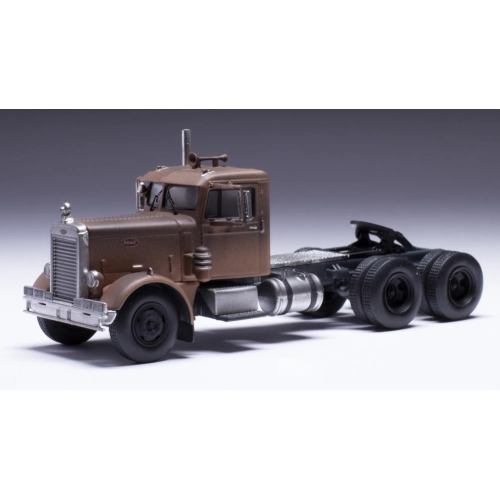 PETERBILT 281 1955 RUSTY VERSION 1:64 Ixo Model Camion Modellino