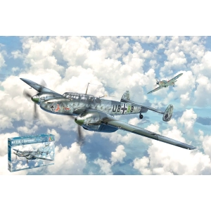 ME-410 HORNISSE KIT 1:72 Italeri Kit Aerei Modellino